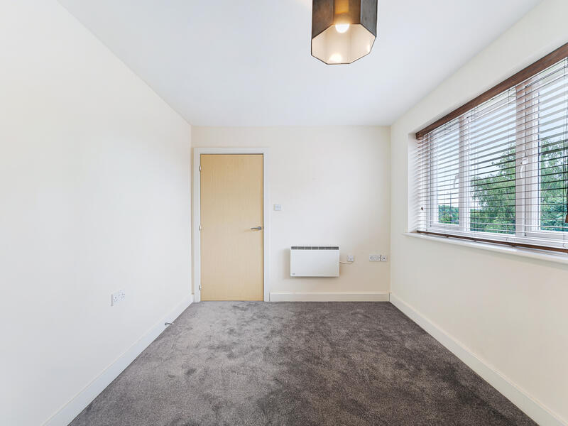 Apartment in Warrington - View 5