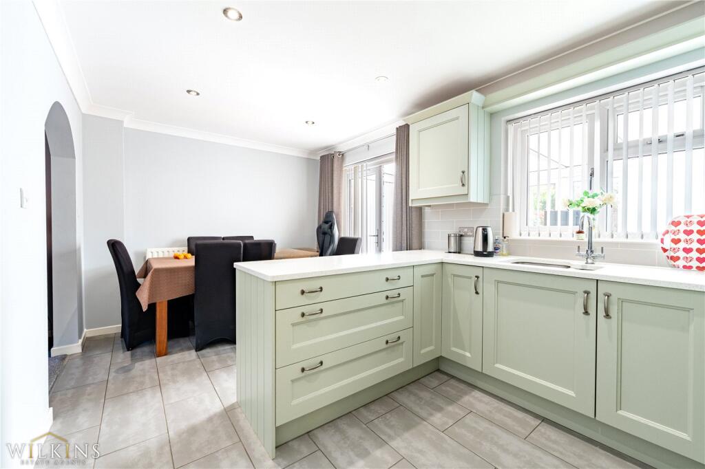 House in Tamworth, Kettlebrook - More