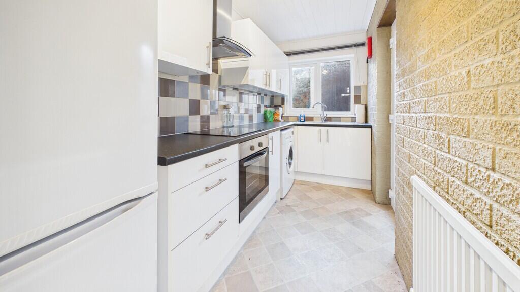 House in Ipswich - View 2