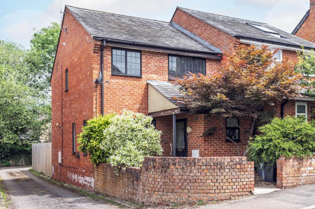 Main image of property: The Leys, Chipping Norton