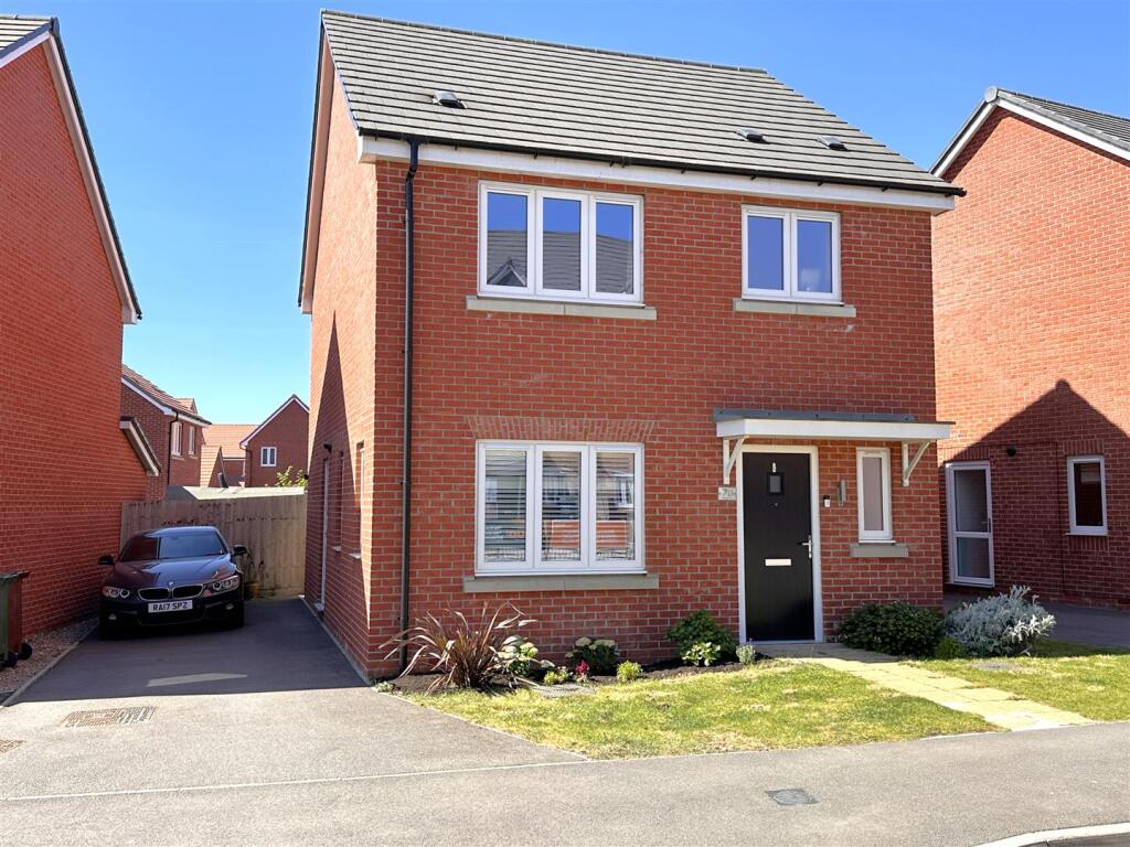 Main image of property: Flaxley Way, Middlebeck, Newark