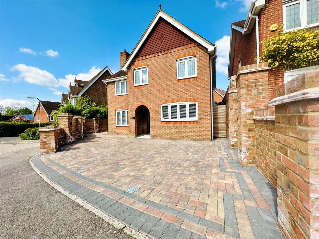 Main image of property: Kings Worthy Road, Fleet, Hampshire, GU51