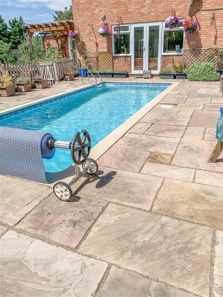 Main image of property: Ongar Road, Pilgrims Hatch, Brentwood
