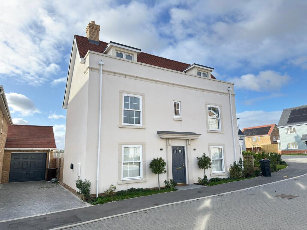 Main image of property: Windermere Way, Hanningfield Park, Rettendon Common, Chelmsford, CM3