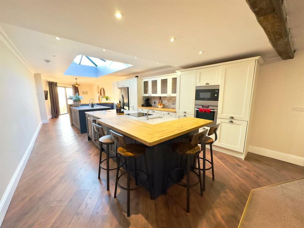 Spring House Farm, Calow, Chesterfield, S44 5XJ - View 2