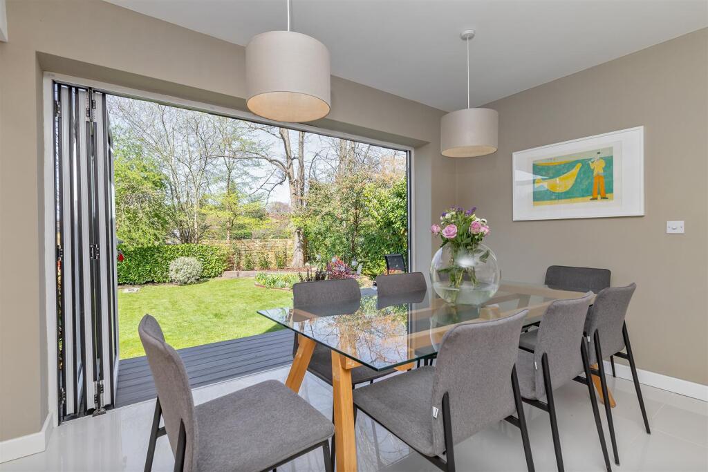 Additional image 14 of May Close, St. Albans