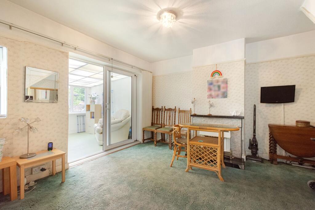 House in Sidcup, Halfway Street, Longlands - View 3
