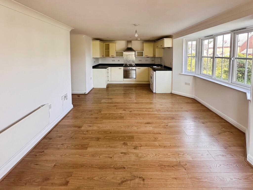 Apartment in Chelmsford, Great Baddow - View 2