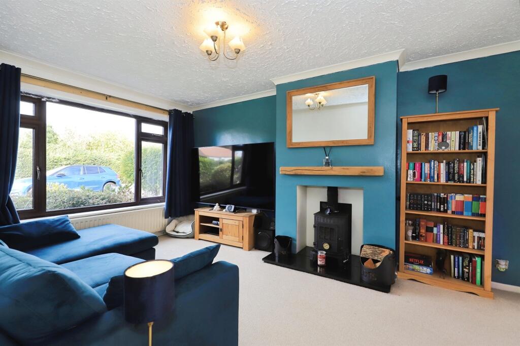 House in Wolverhampton, Alveley - View 2