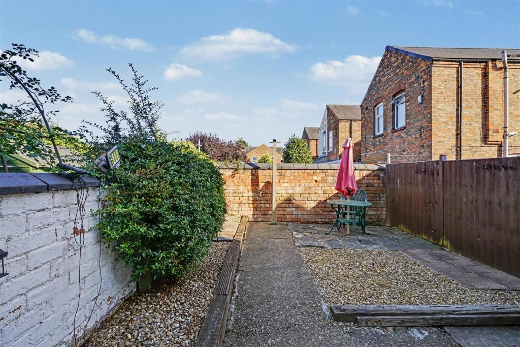House in Nottingham - View 4