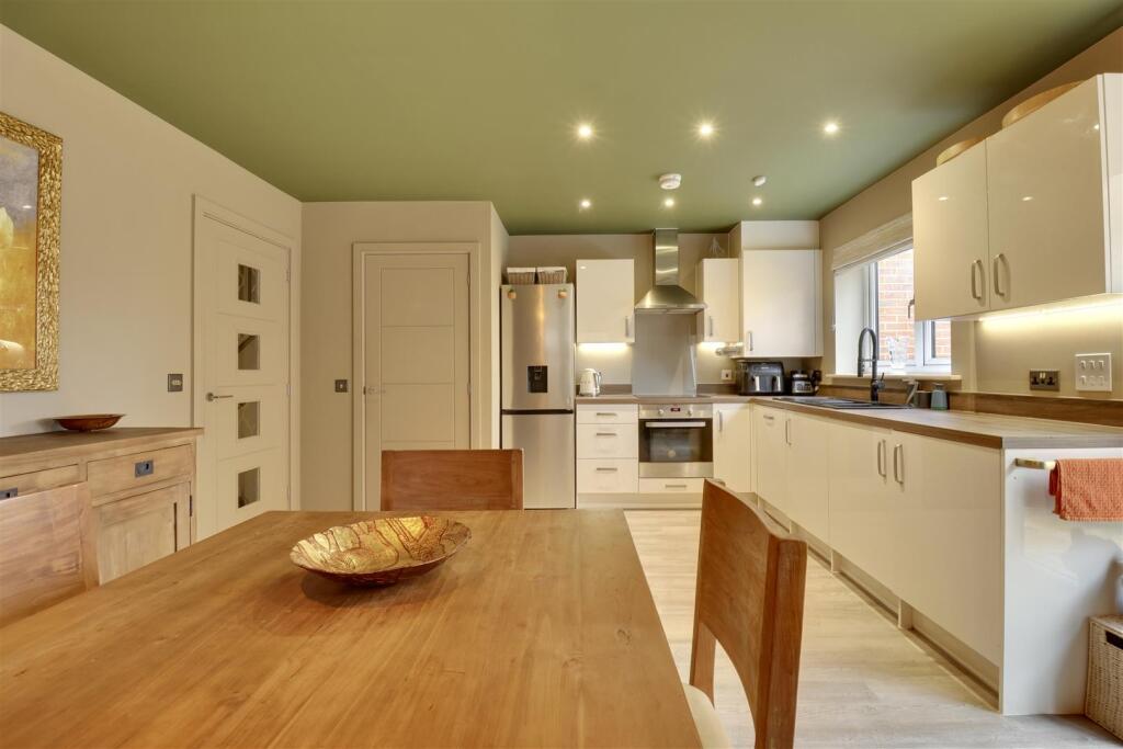 Parlour Way, Portsmouth – pohled 4