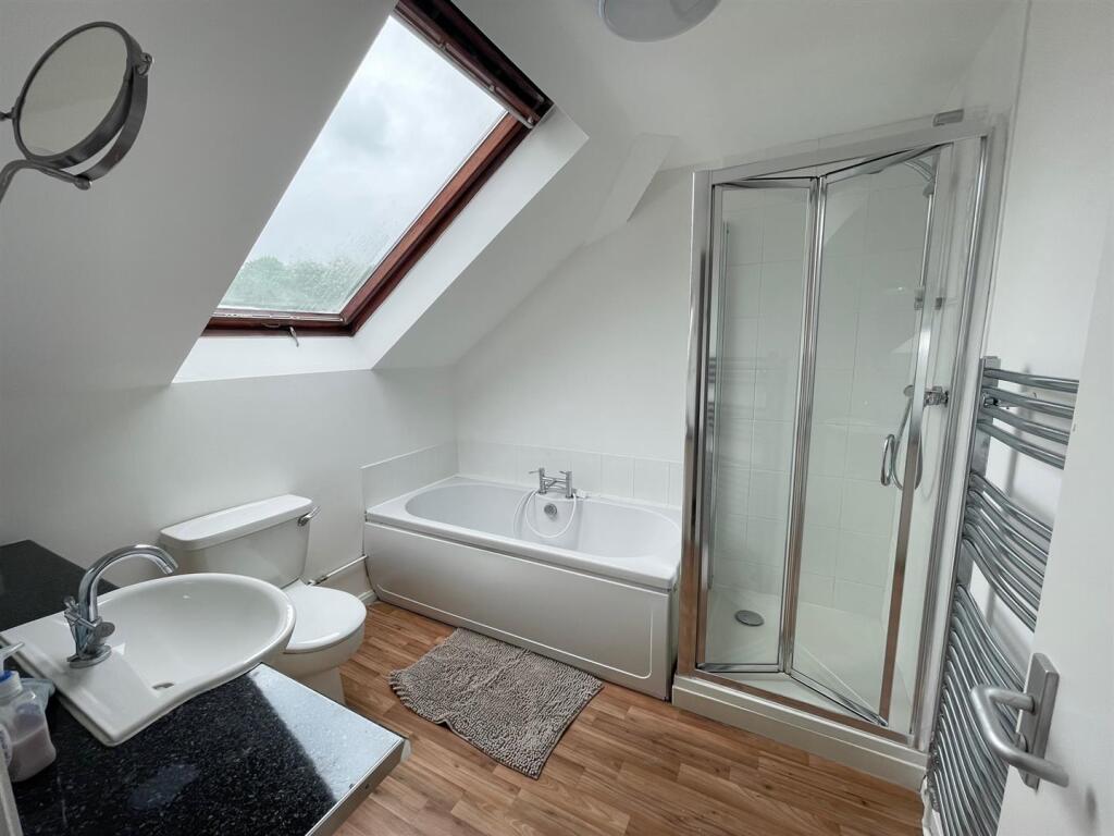 Apartment in Warrington - View 5