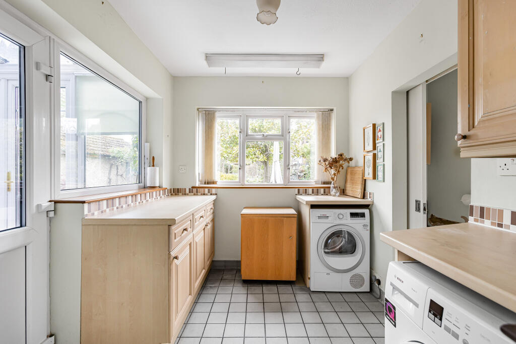 Additional image 9 of Dunstable Road, Redbourn, AL3