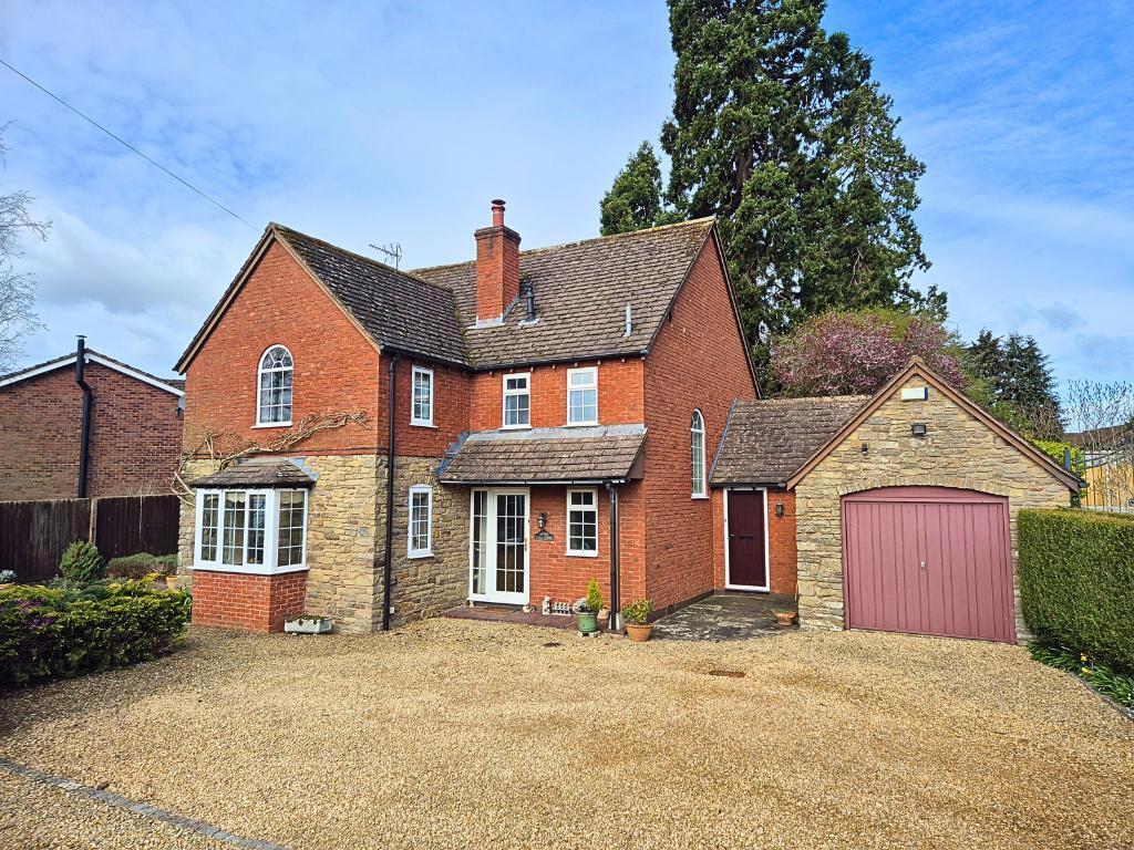 Main image of property: Barons Cross Road, Leominster, Herefordshire, HR6 8QX