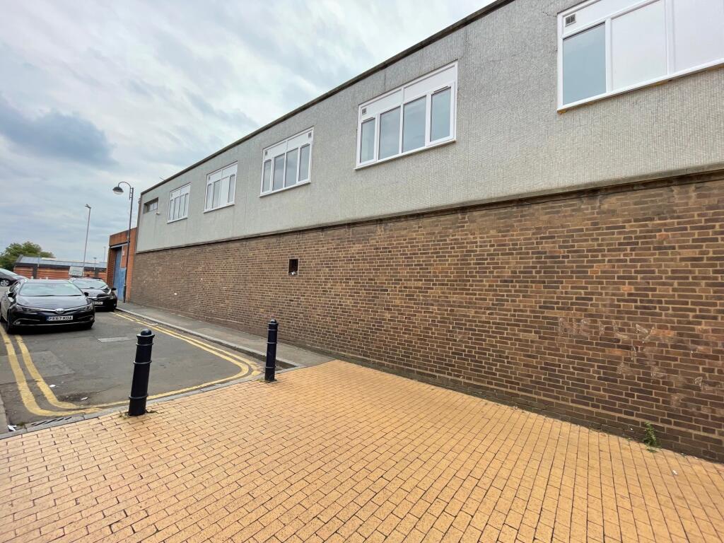 Main image of property: Wood Street, BILSTON