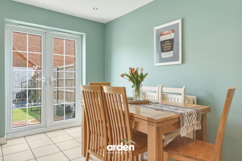 Boundary Lane, Shirley, B90 photo 5