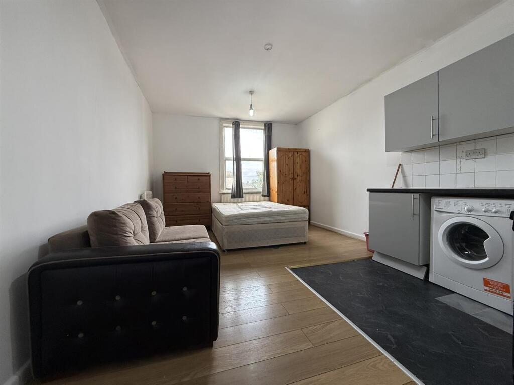 Main image of property: Borthwick Mews, London