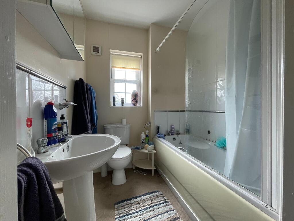 Apartment in Stockton-on-Tees - View 4