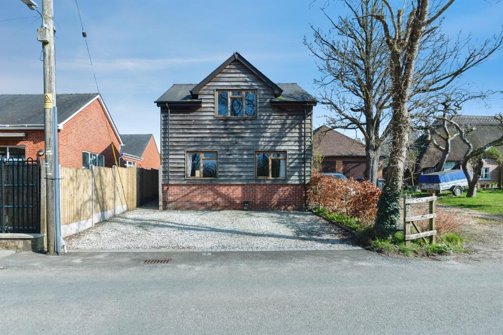 Main image of property: Common Road, Whiteparish, Salisbury