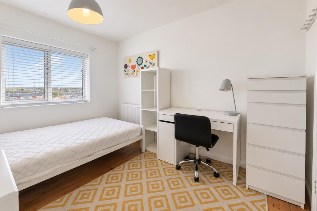 Main image of property: Room 5. Avon Way, Colchester, CO4