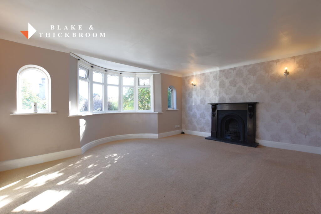 Mountview Road, Clacton-on-sea, CO15 6LW photo 2
