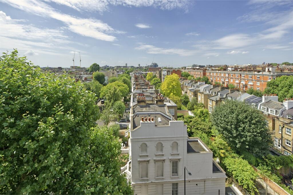 Apartment in London, Royal Borough of Kensington and Chelsea - View 2
