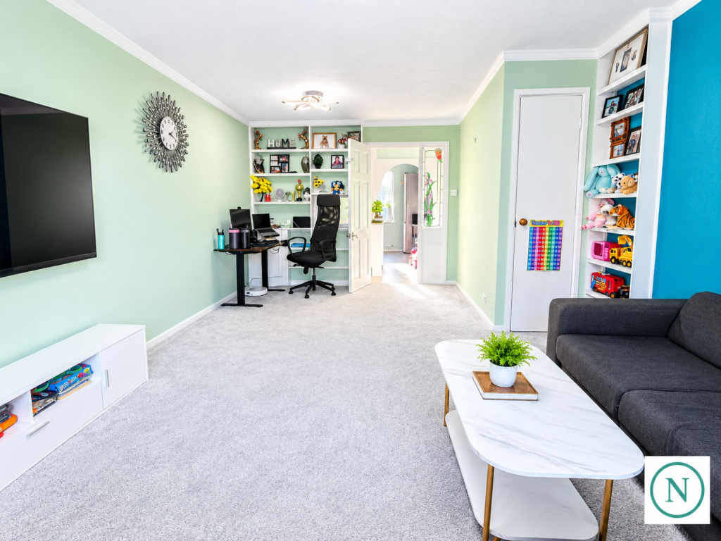 Apartment in London - View 3
