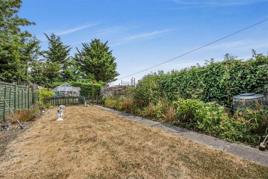 Park Road, Keynsham photo 2