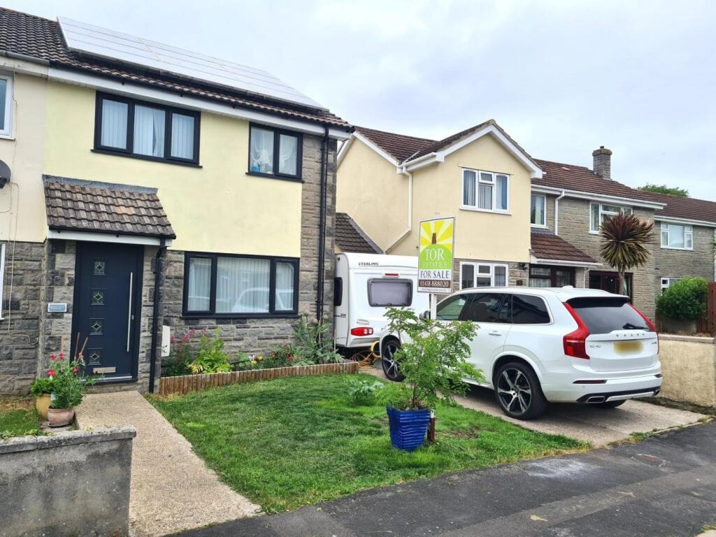 Main image of property: Oakfield Road