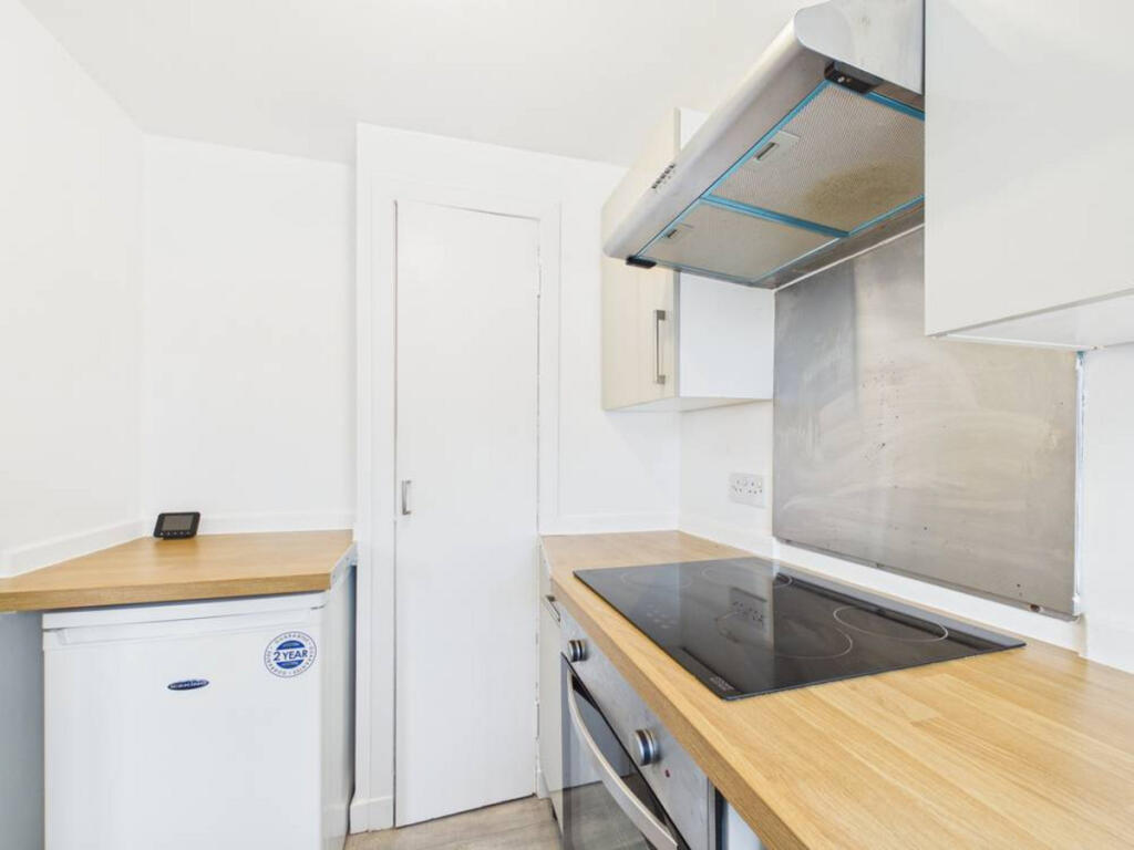 Additional image 6 of St. Catherine Street, Banff, AB45