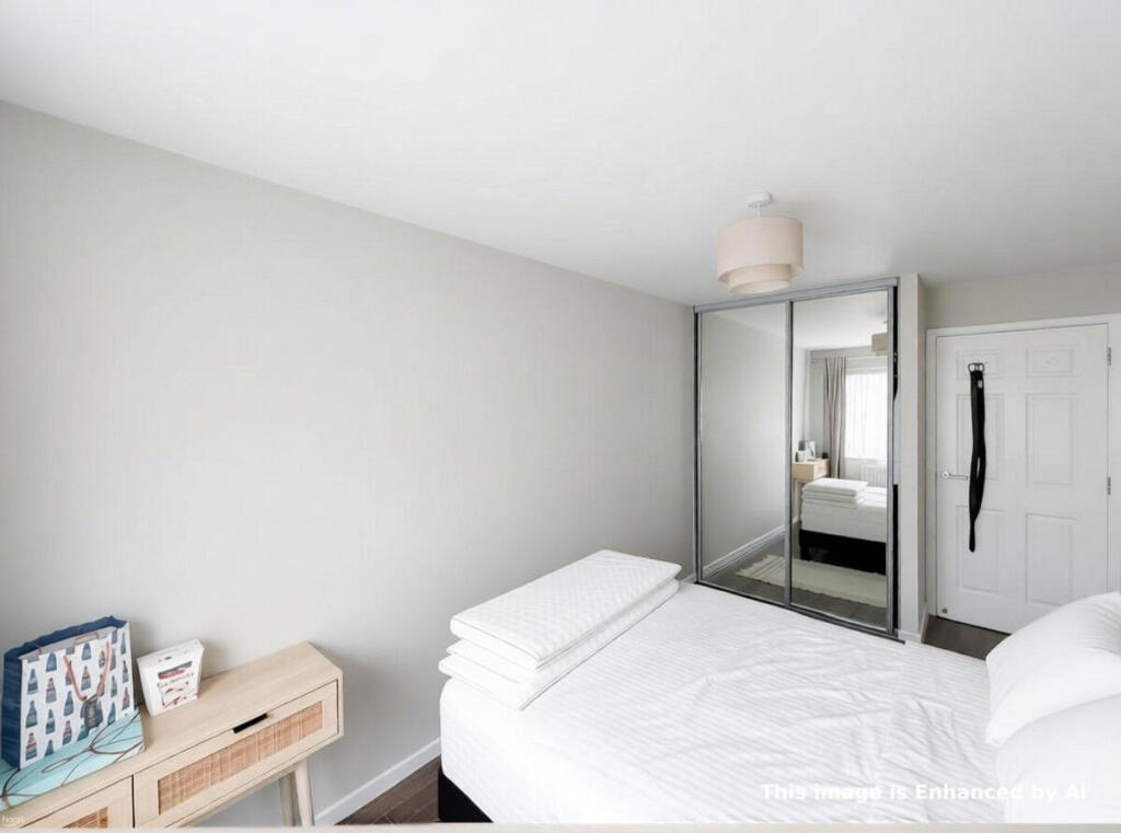 Apartment in Harrow - View 5