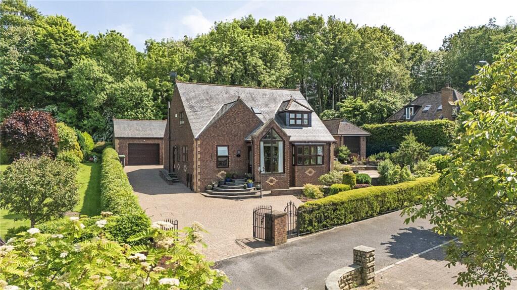 Main image of property: Oakwood Gardens, Consett, DH8