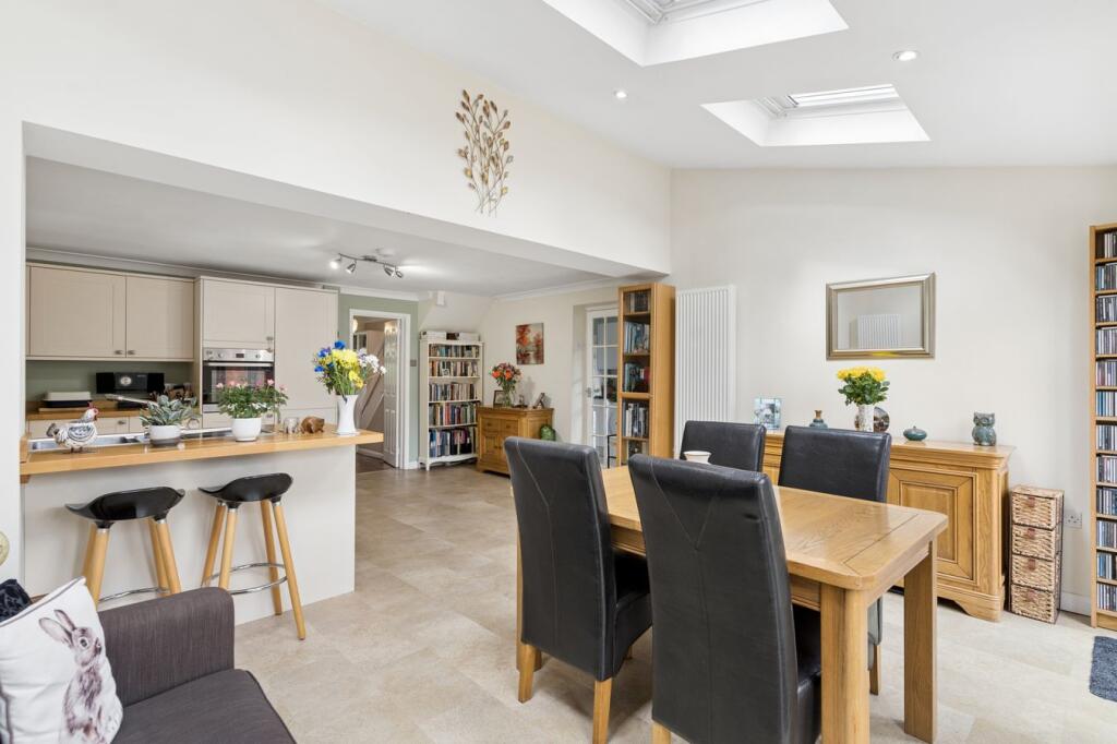 House in Hitchin, Hill View - View 5