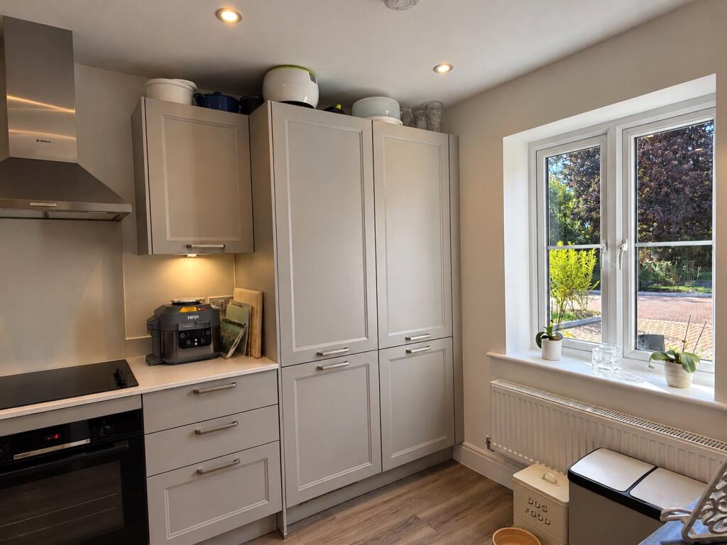 House in New Forest, Ashford, Fordingbridge - More