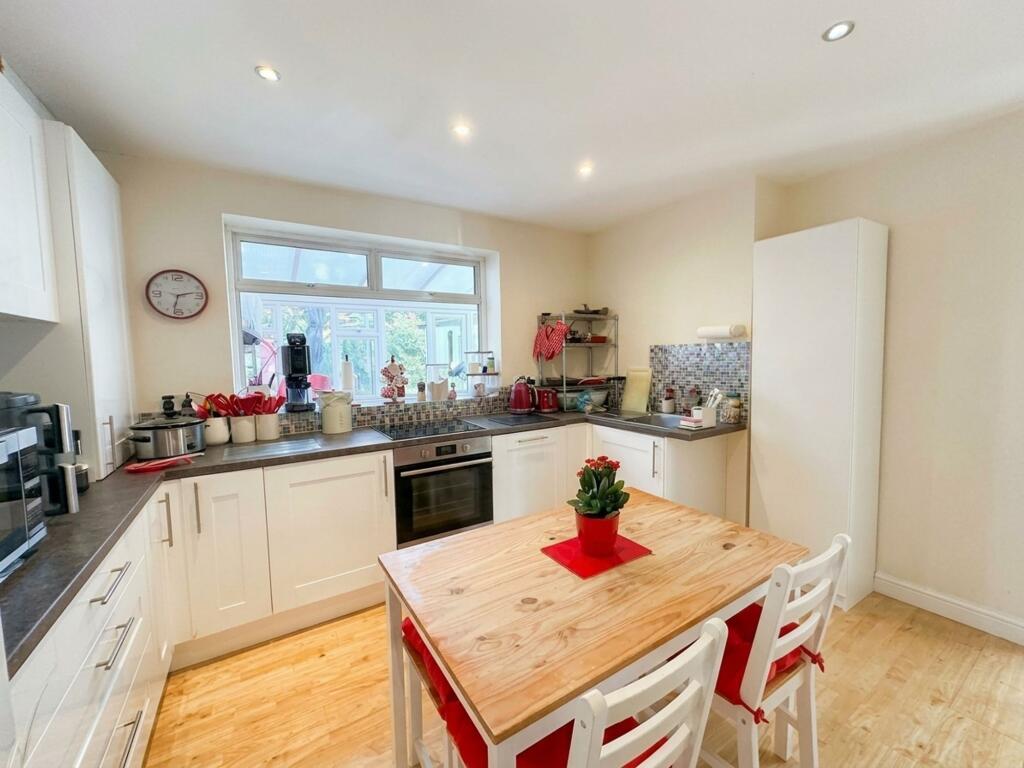House in Watford - View 2