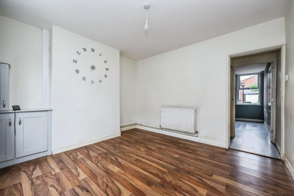 Queen Street, Langley Mill, Nottingham - View 5