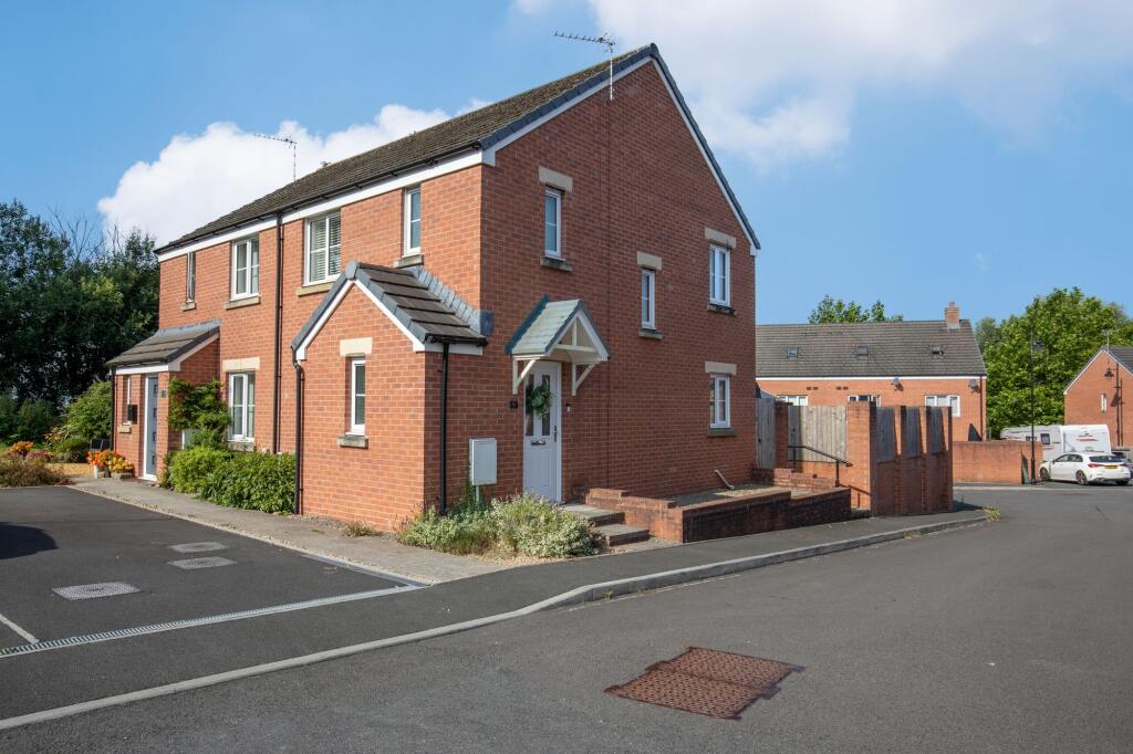 Main image of property: Clos Coed Gellyg, Coity, Bridgend, Bridgend county CF35