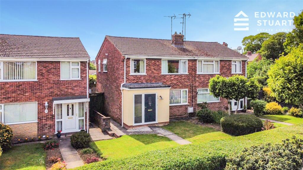 Main image of property: Birch Close, Yaxley, Peterborough, Cambridgeshire, PE7