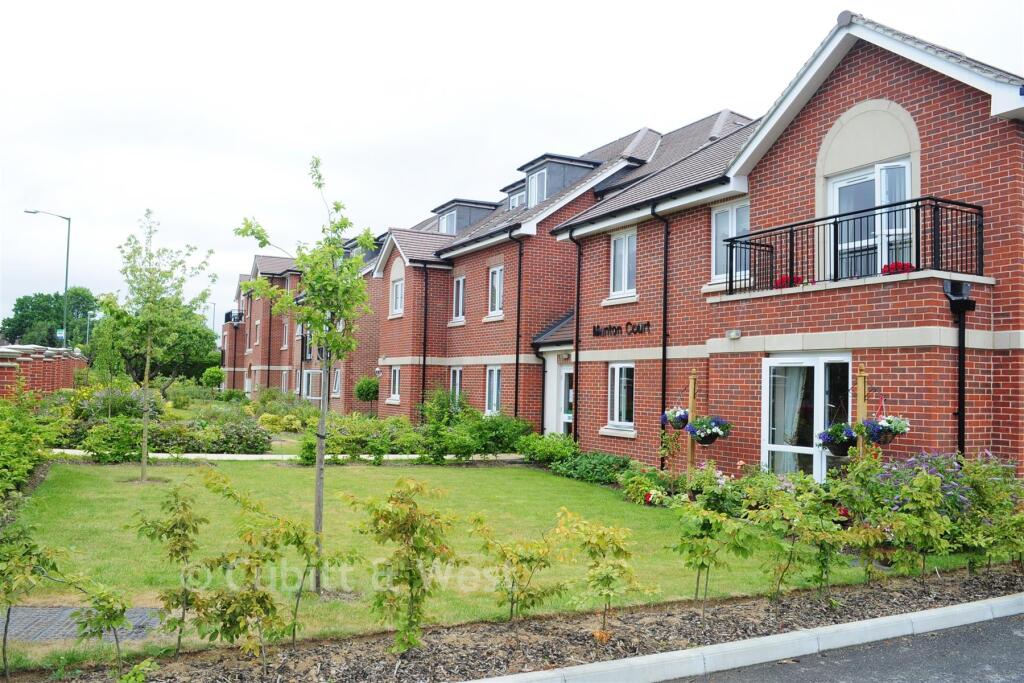 Main image of property: Kings Road, Horsham, West Sussex