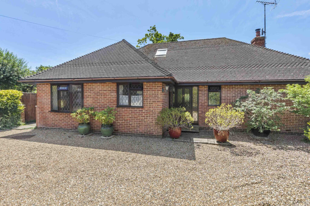 Main image of property: West Ridge, Bourne End, Buckinghamshire, SL8 5BU