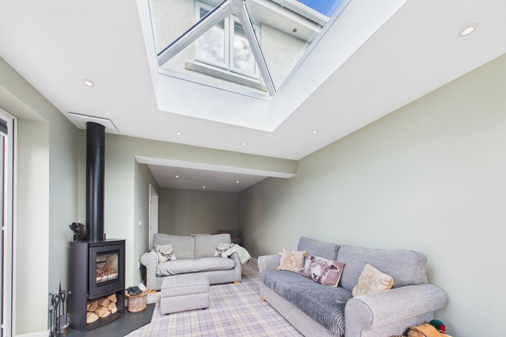 10 Hutton Gardens, Warton, LA5 9TL photo 4