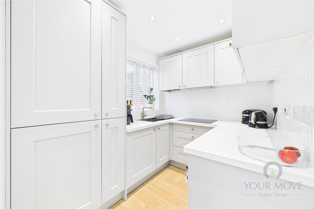 Nursery Lane, Kingsthorpe, Northampton, Northamptonshire, NN2 photo 3