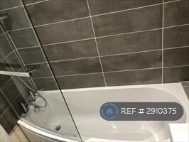 4 bedroom semi-detached house for rent