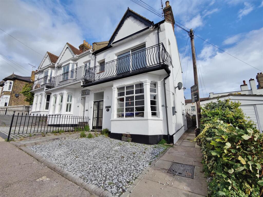 Main image of property: Victoria Road, Leigh-On-Sea