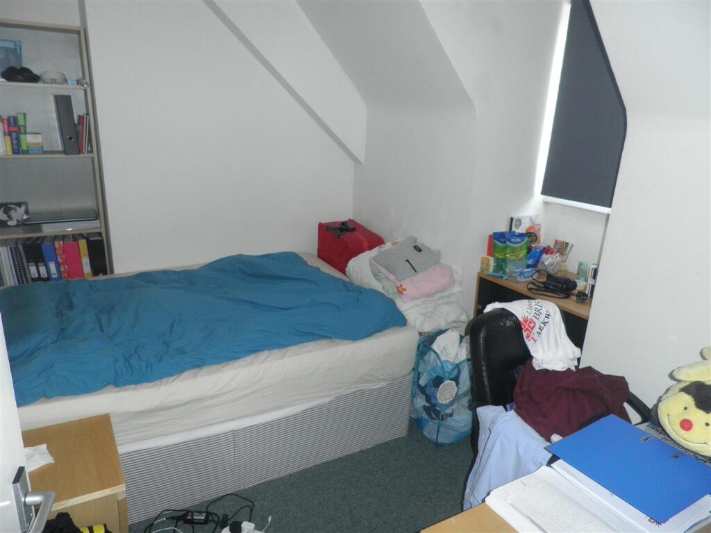 House in Bristol - View 2