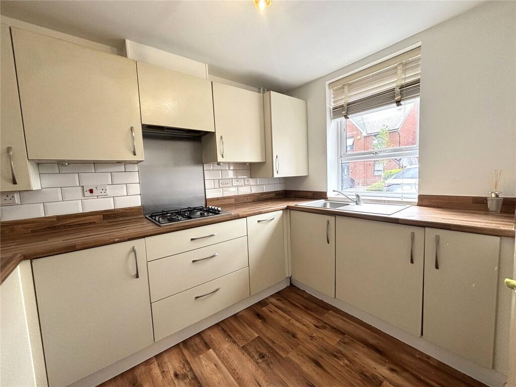 House in Rochdale, Greater Manchester - View 4