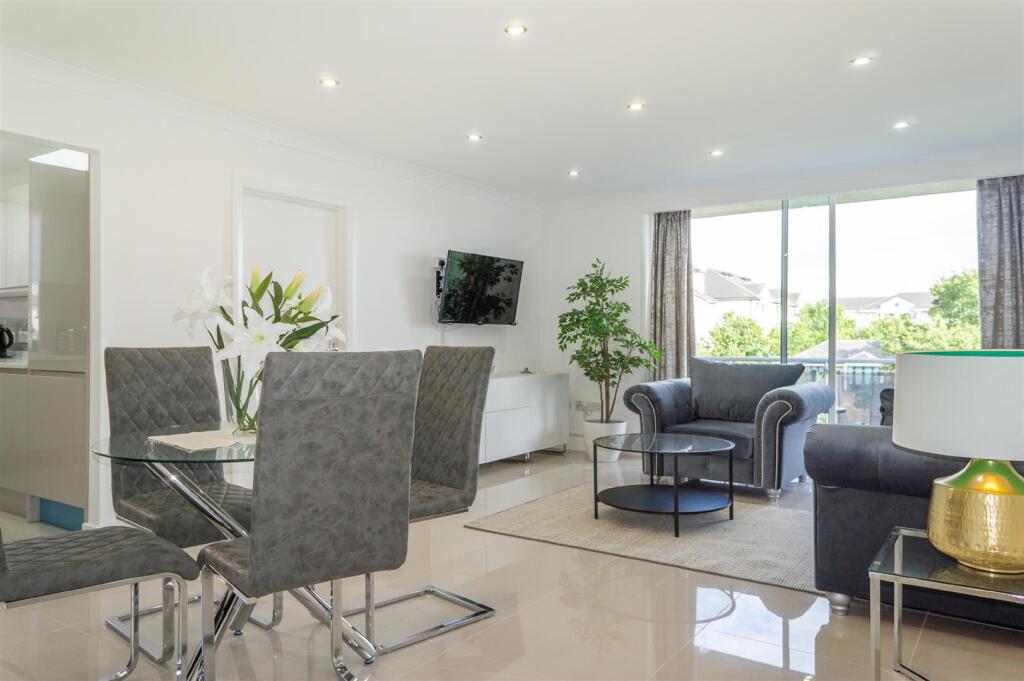 Main image of property: Regent Court, St Johns Wood, NW8