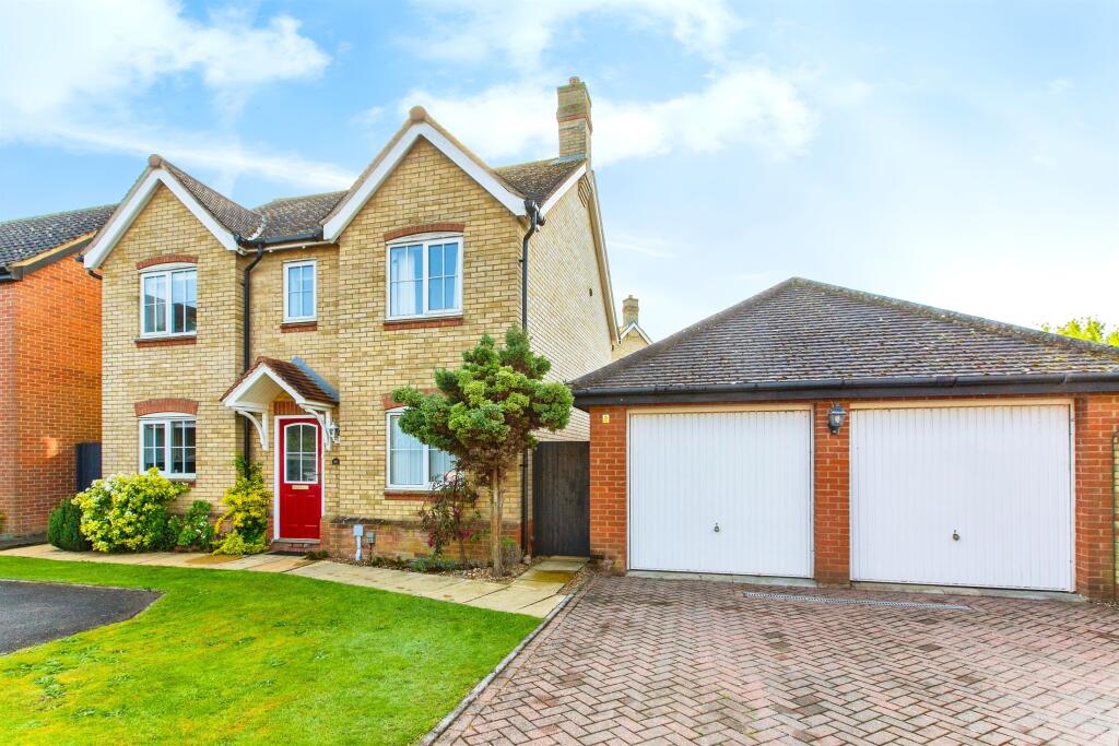 4-bed detached on Jeavons Lane, Great Cambourne, CAMBRIDGE, £500,000