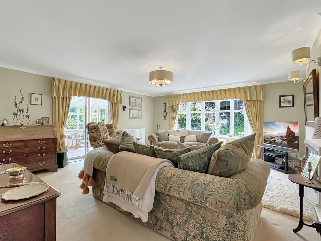 Northdown Road, Bideford photo 4