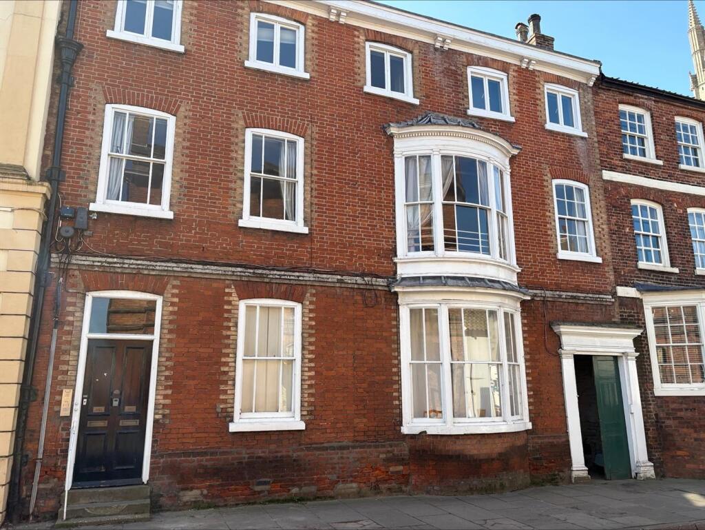 Main image of property: Upgate, Louth